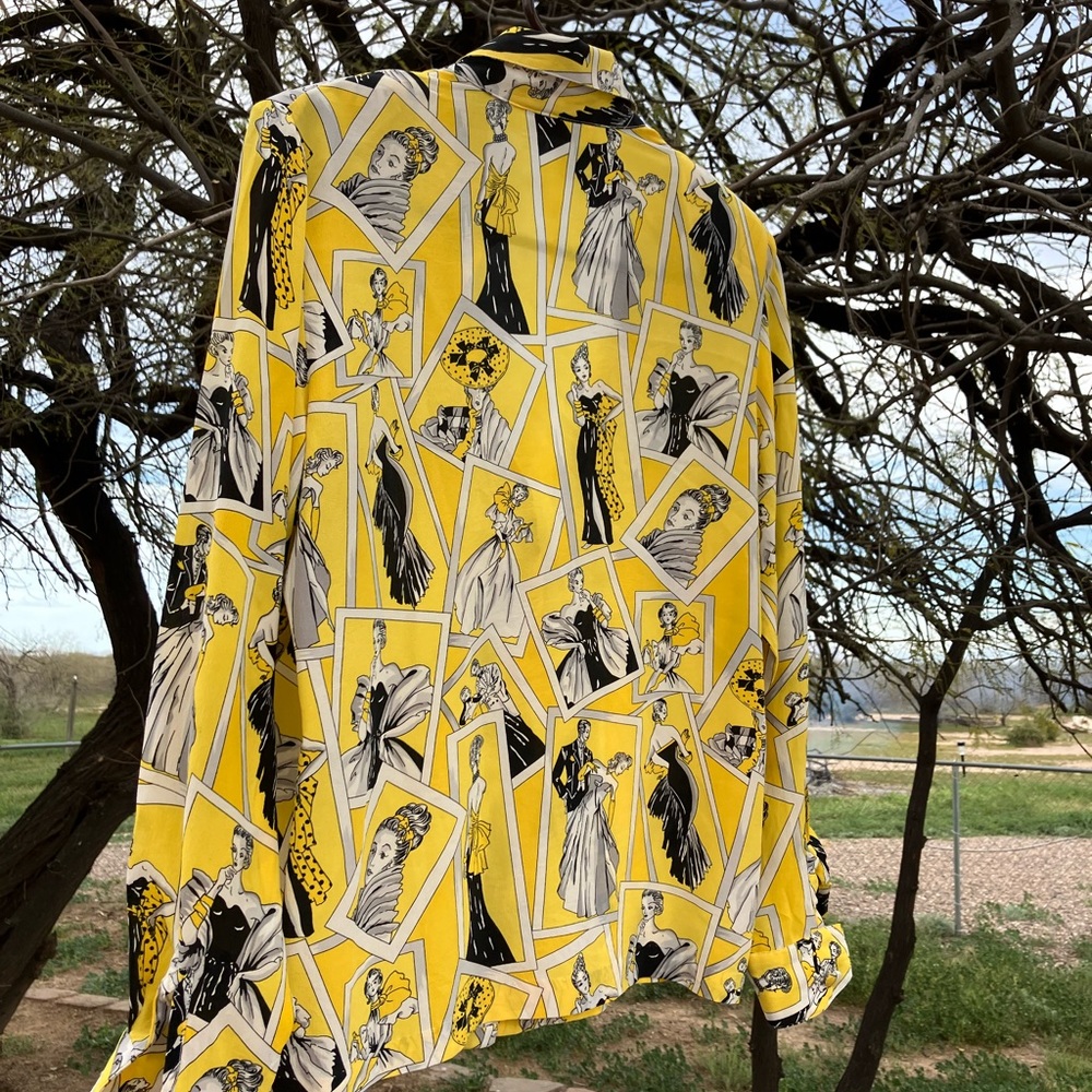 Vintage 100% silk yellow w/ “Great Gatsby like” shirt